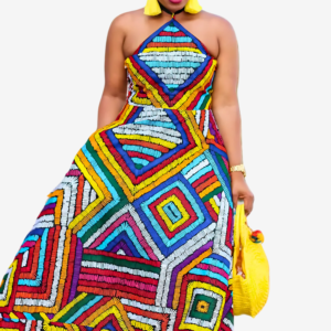 Robe traditionnelle avec motifs africains colorés