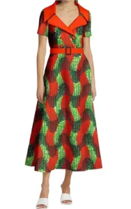 Robe longue africaine avec motifs traditionnels