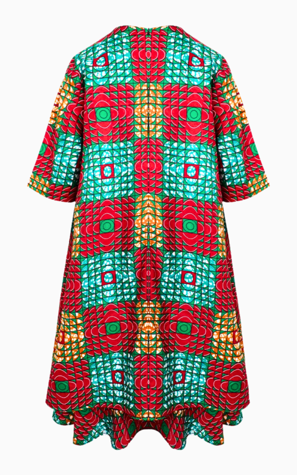 Robe longue africaine avec motifs traditionnels
