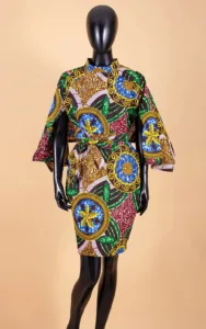 Robe africaine élégante avec motifs colorés