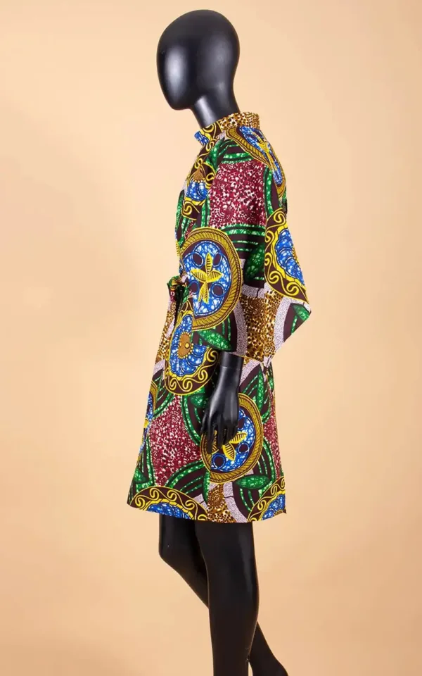 Robe femme à motifs africains vibrants