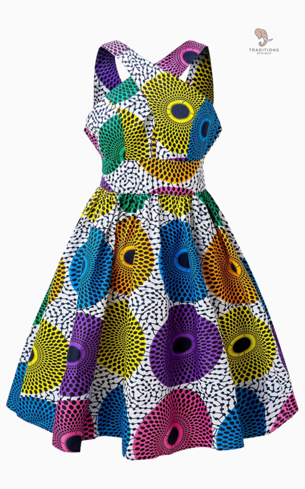 Robe africaine colorée avec motifs traditionnels élégants