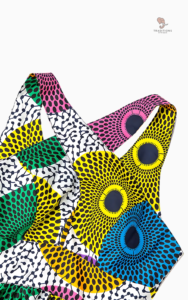Vêtement féminin inspiré de la mode africaine contemporaine