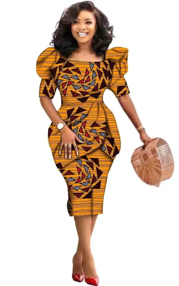 Robe en tissu africain à manches courtes