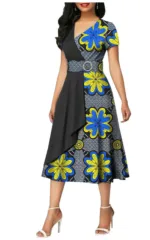 Vêtement africain femme avec motifs colorés