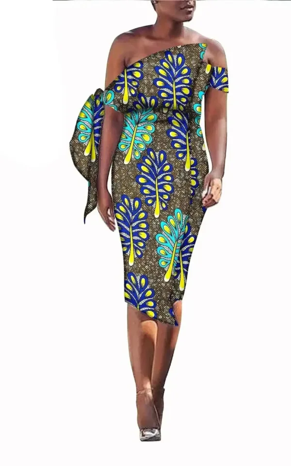 Mode africaine femme, robe avec design authentique