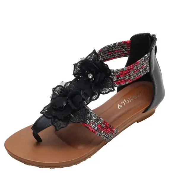 Sandales africaines colorées aux motifs floraux