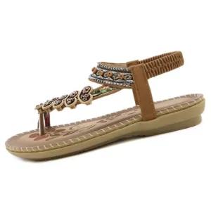Sandales artisanales offrant confort et élégance africains