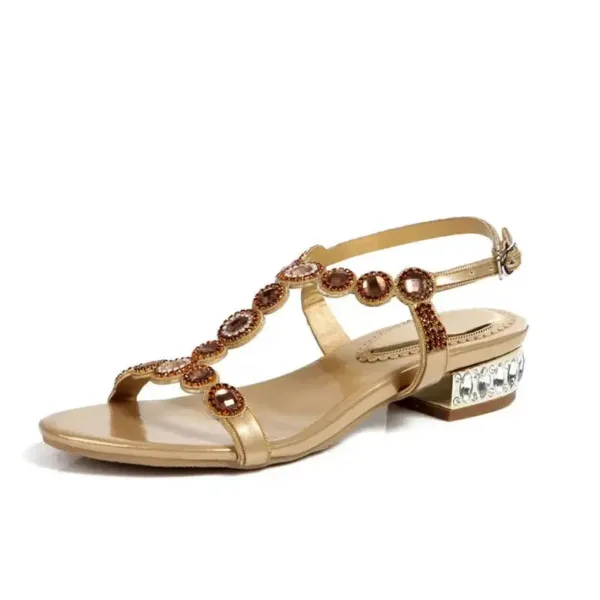 Sandales avec talon carré, style africain