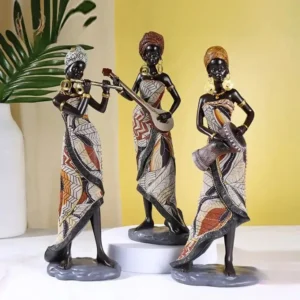 Statue femme africaine musicienne en bois sculpté