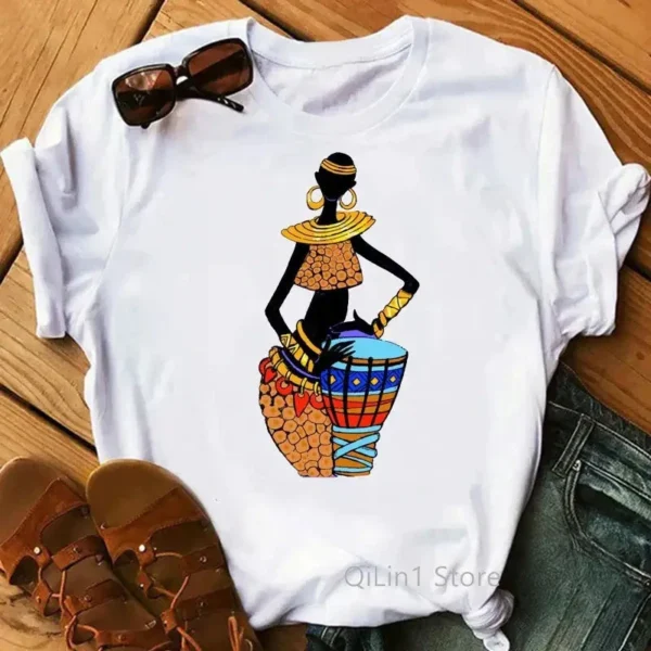 T-Shirt style africain Black Queen pour femmes modernes