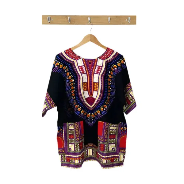 T-Shirt à motifs brodés, reflet de l'art africain