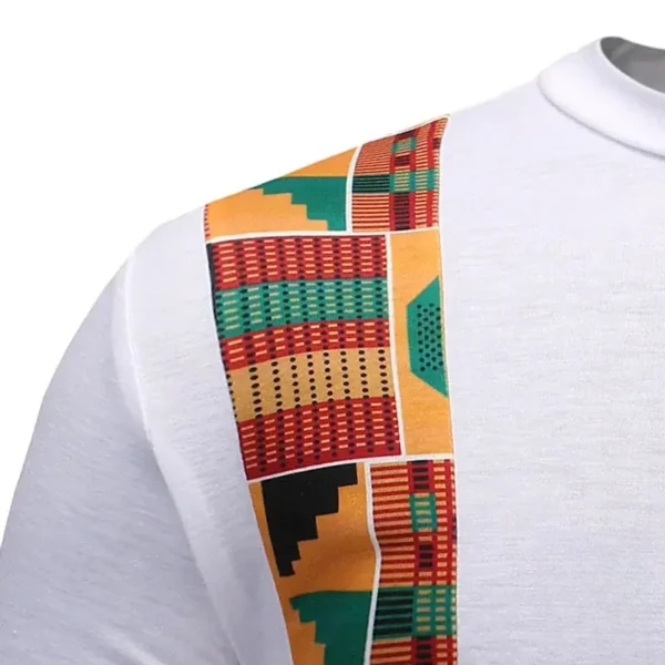 T Shirt stylé avec motifs inspirés d'Afrique