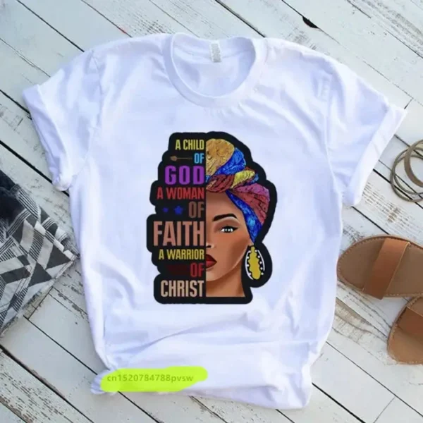 Tee-shirt élégant avec motifs ethniques