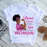 T-shirt féminin avec motifs d'inspiration africaine