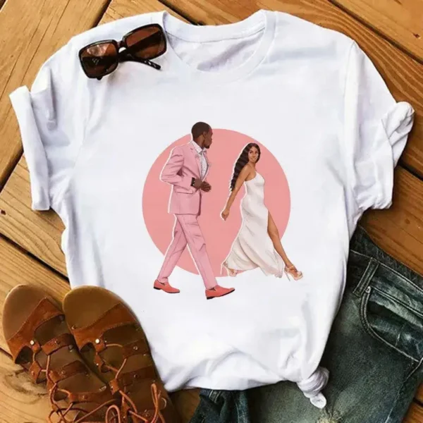 T Shirt femme à thème africain, design artistique