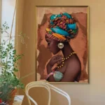 Art mural africain mettant en avant un visage expressif
