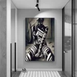 Détail d'une peinture africaine sur le thème féminin