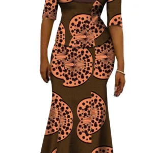Tenue traditionnelle africaine en tissu vibrant