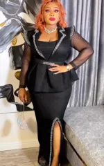 Ensemble africain femme coloré et stylé pour événements