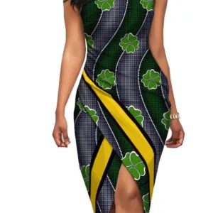 Tenue femme en tissu africain coloré et stylé