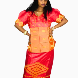 Boubou Femme avec motifs traditionnels africains